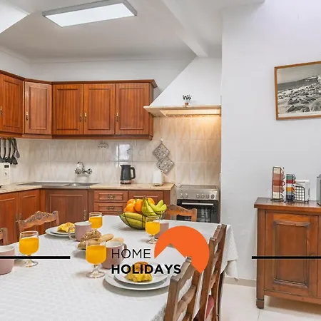 Holiday home #306 Rua Do Saco 11 By Holidays